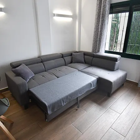 Apartment Urb Pueblo Del Parque, Luxury 2 Bedroom Apartment. Fantastic Location.
