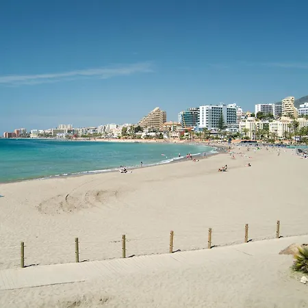 Apartment Urb Pueblo Del Parque, Luxury 2 Bedroom Apartment. Fantastic Location. *